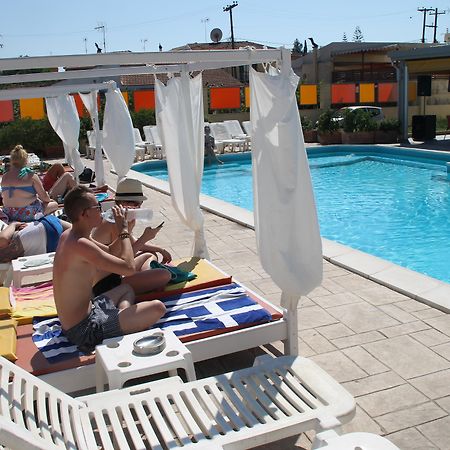 Kavos Central Gardens Exterior photo