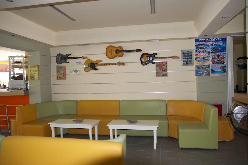 Kavos Central Gardens Exterior photo